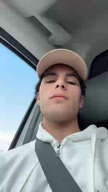 https://snapshots.xcdnpro.com/thumbnails/rosco466?s=UAWSHMXVUwftXHHmKAJ/VraA1NH7khWtHnyLeiuteUk= Live Cam4 Model