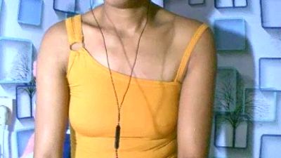rose390 live cam on Cam4