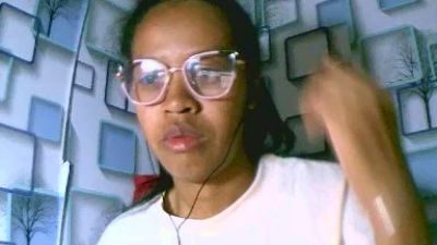 rose390 live cam on Cam4