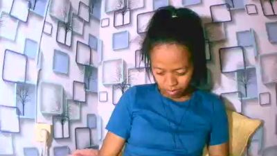 rose390 live cam on Cam4