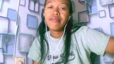 rose390 live cam on Cam4
