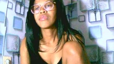 rose390 live cam on Cam4