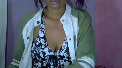 rose_h live cam on Cam4