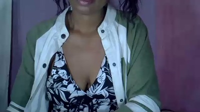 rose_h live cam on Cam4