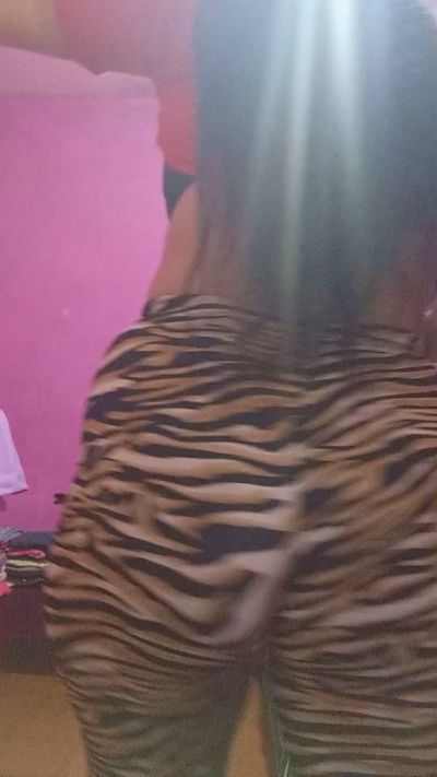 rosii4 live cam on Cam4