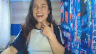 rosse_25 live cam on Cam4