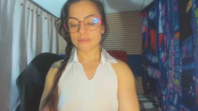 rosse_25 live cam on Cam4