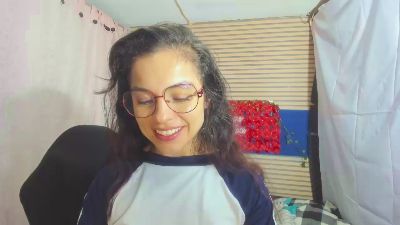 rosse_25 live cam on Cam4