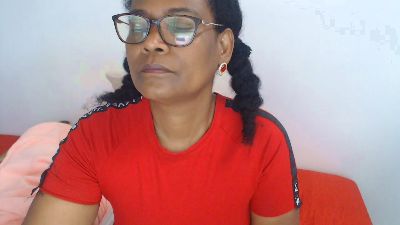 roushlove live cam on Cam4