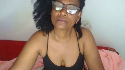 roushlove live cam on Cam4