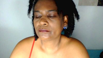 roushlove live cam on Cam4