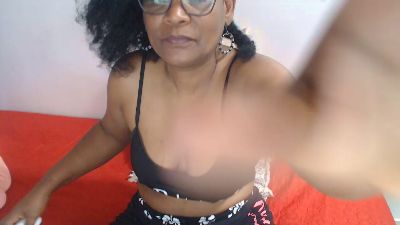 roushlove live cam on Cam4