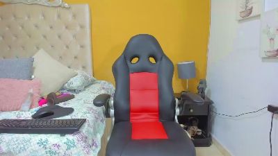 rousse_sexyy live cam on Cam4
