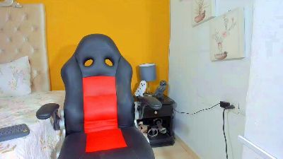 rousse_sexyy live cam on Cam4