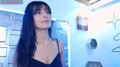 roxywild_wb live cam on Cam4
