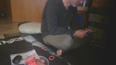 roy2409 live cam on Cam4