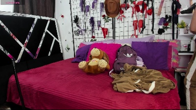 royalTemptation live cam on Cam4