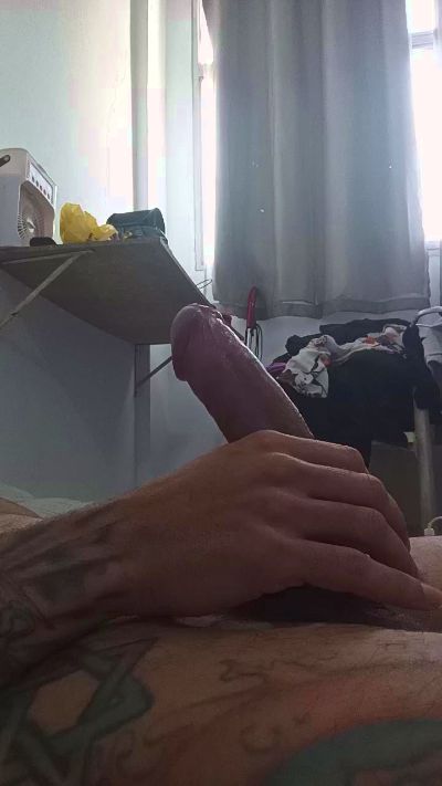 royalthug live cam on Cam4
