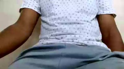 royblackbig live cam on Cam4