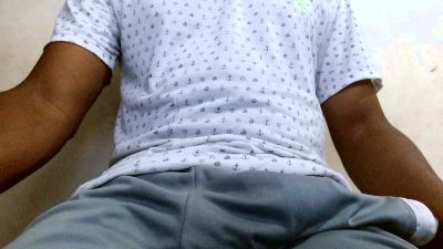 royblackbig live cam on Cam4