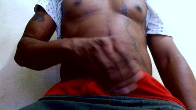 royblackbig live cam on Cam4