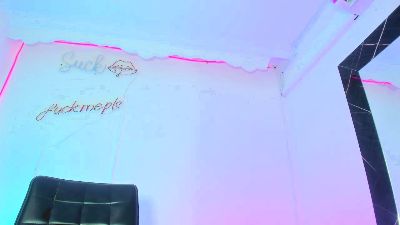 rpoolrboy live cam on Cam4