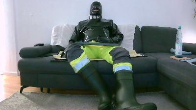 rubber_bln live cam on Cam4