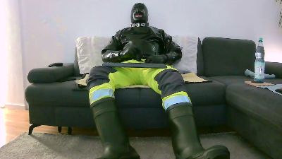 rubber_bln live cam on Cam4