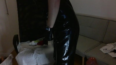 rubber_skate live cam on Cam4