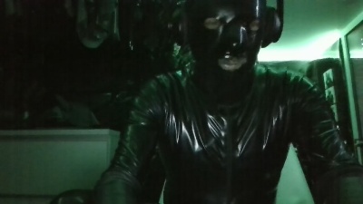 rubbergom live cam on Cam4