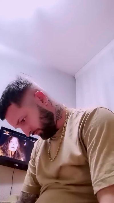 rubiorubiorubi1 live cam on Cam4