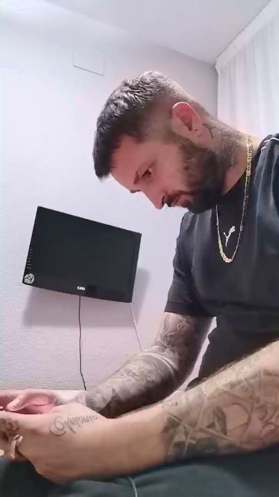 rubiorubiorubi1 live cam on Cam4