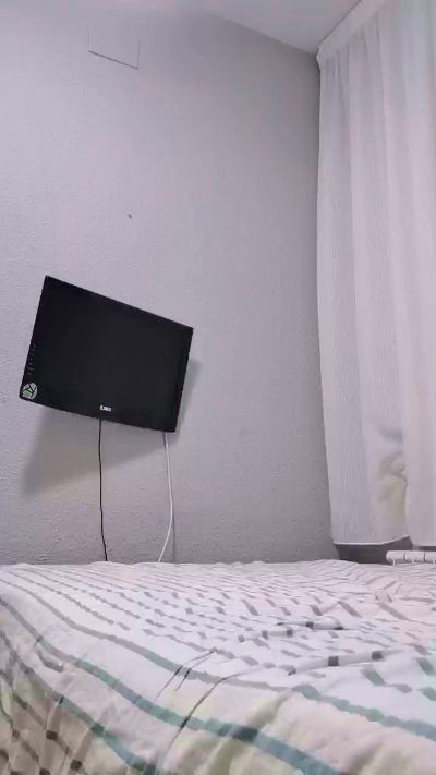 rubiorubiorubi1 live cam on Cam4