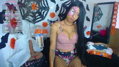 ruby_ofarell21 live cam on Cam4