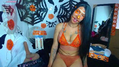 ruby_ofarell21 live cam on Cam4