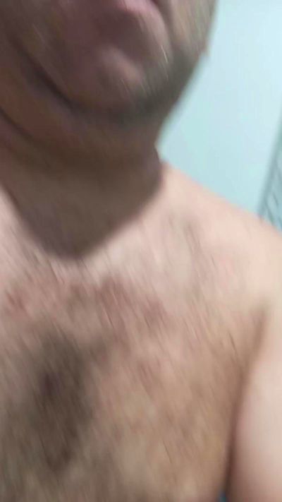 rulas232 live cam on Cam4