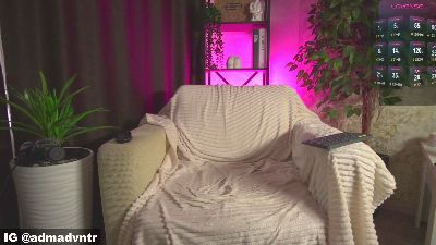 rus_adventure7 live cam on Cam4