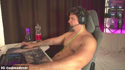 rus_adventure7 live cam on Cam4