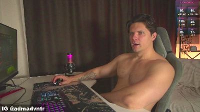 rus_adventure7 live cam on Cam4