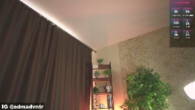 rus_adventure7 live cam on Cam4