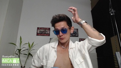 rustynf1tz live cam on Cam4