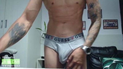 rustynf1tz live cam on Cam4