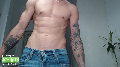 rustynf1tz live cam on Cam4