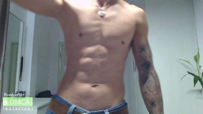 rustynf1tz live cam on Cam4