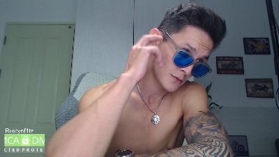 rustynf1tz live cam on Cam4