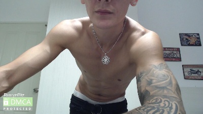 rustynf1tz live cam on Cam4