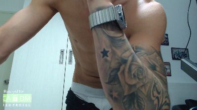 rustynf1tz live cam on Cam4