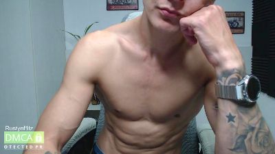 rustynf1tz live cam on Cam4