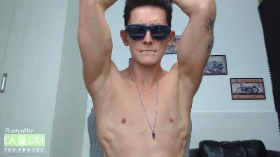 rustynf1tz live cam on Cam4