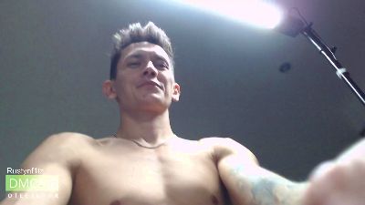 rustynf1tz live cam on Cam4